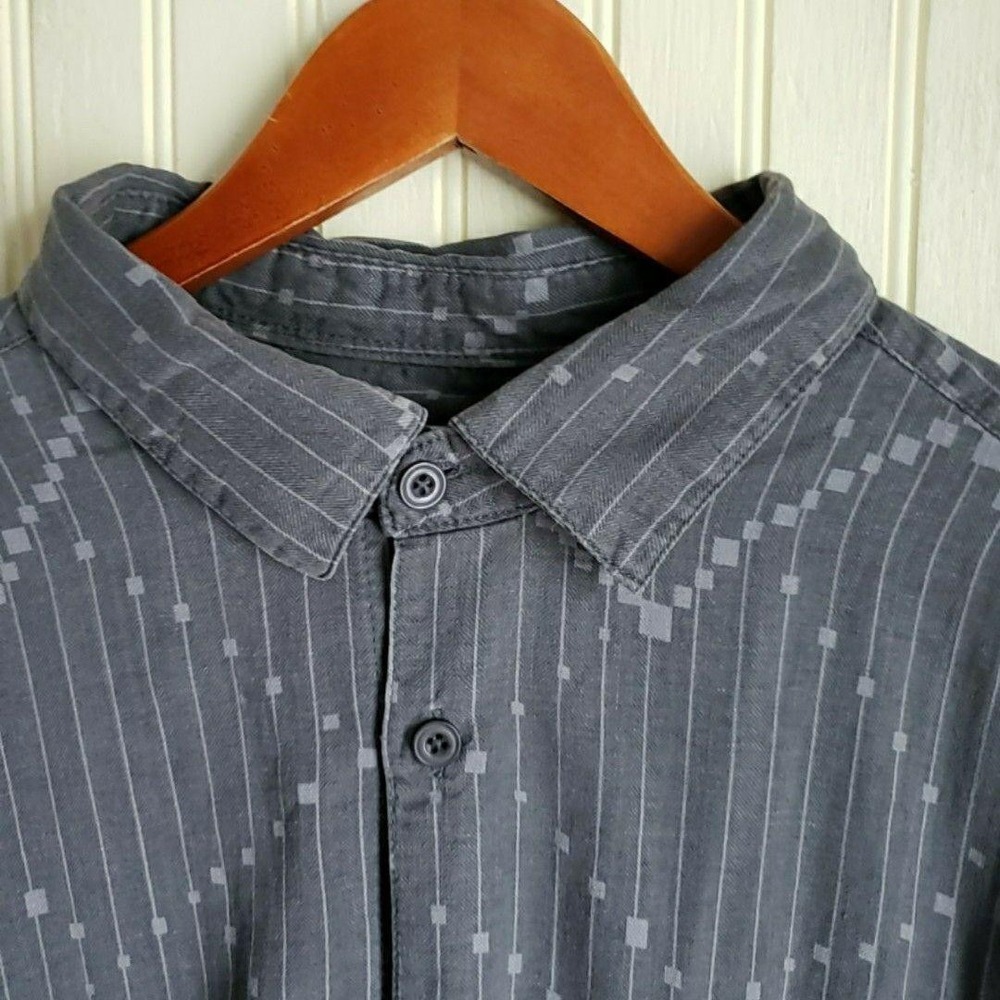 Vintage Silk Shirt Mens 2XL Gray Geometric Silk Short Sleeve Button Up Casual